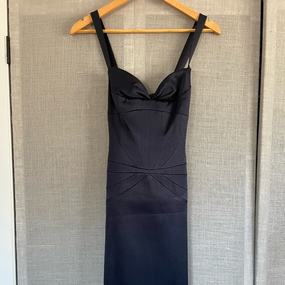 Form fitting cocktail dress - size 6 - navy - Picture 2 of 9